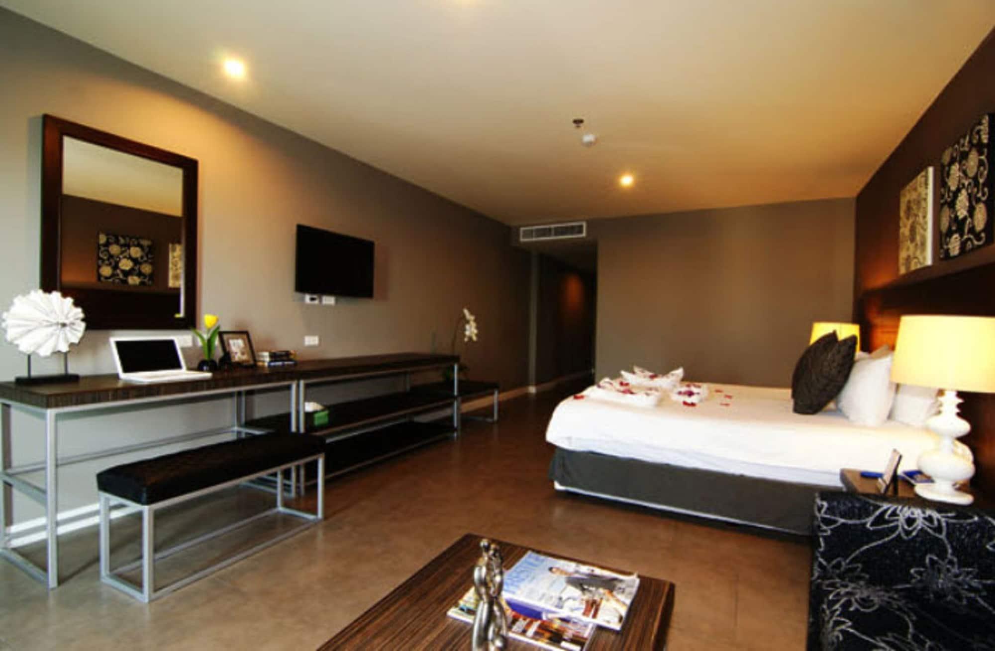 Sea Me Spring Tree Hotel (Adults Only) Pattaya Zewnętrze zdjęcie
