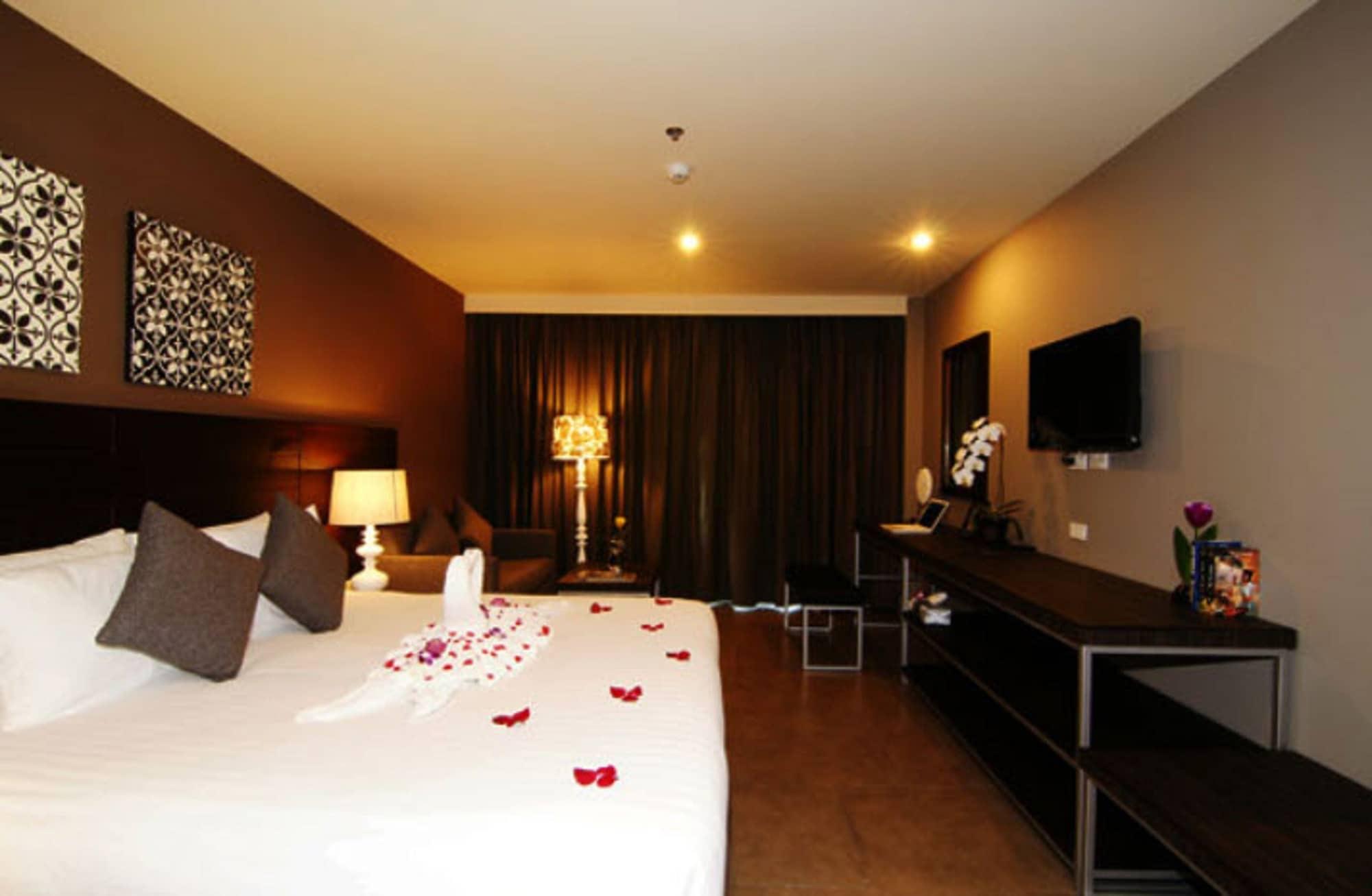 Sea Me Spring Tree Hotel (Adults Only) Pattaya Zewnętrze zdjęcie