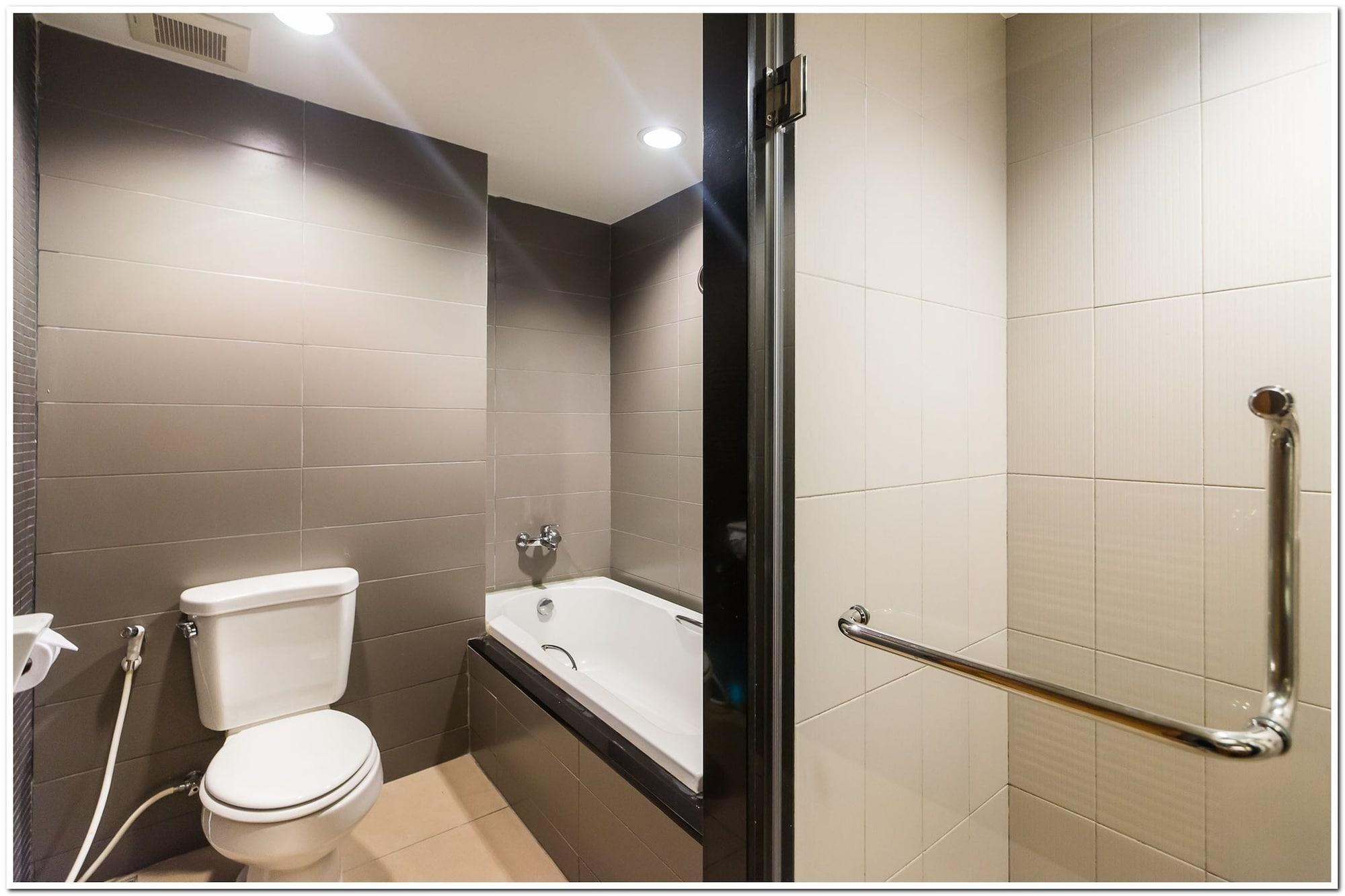 Sea Me Spring Tree Hotel (Adults Only) Pattaya Zewnętrze zdjęcie