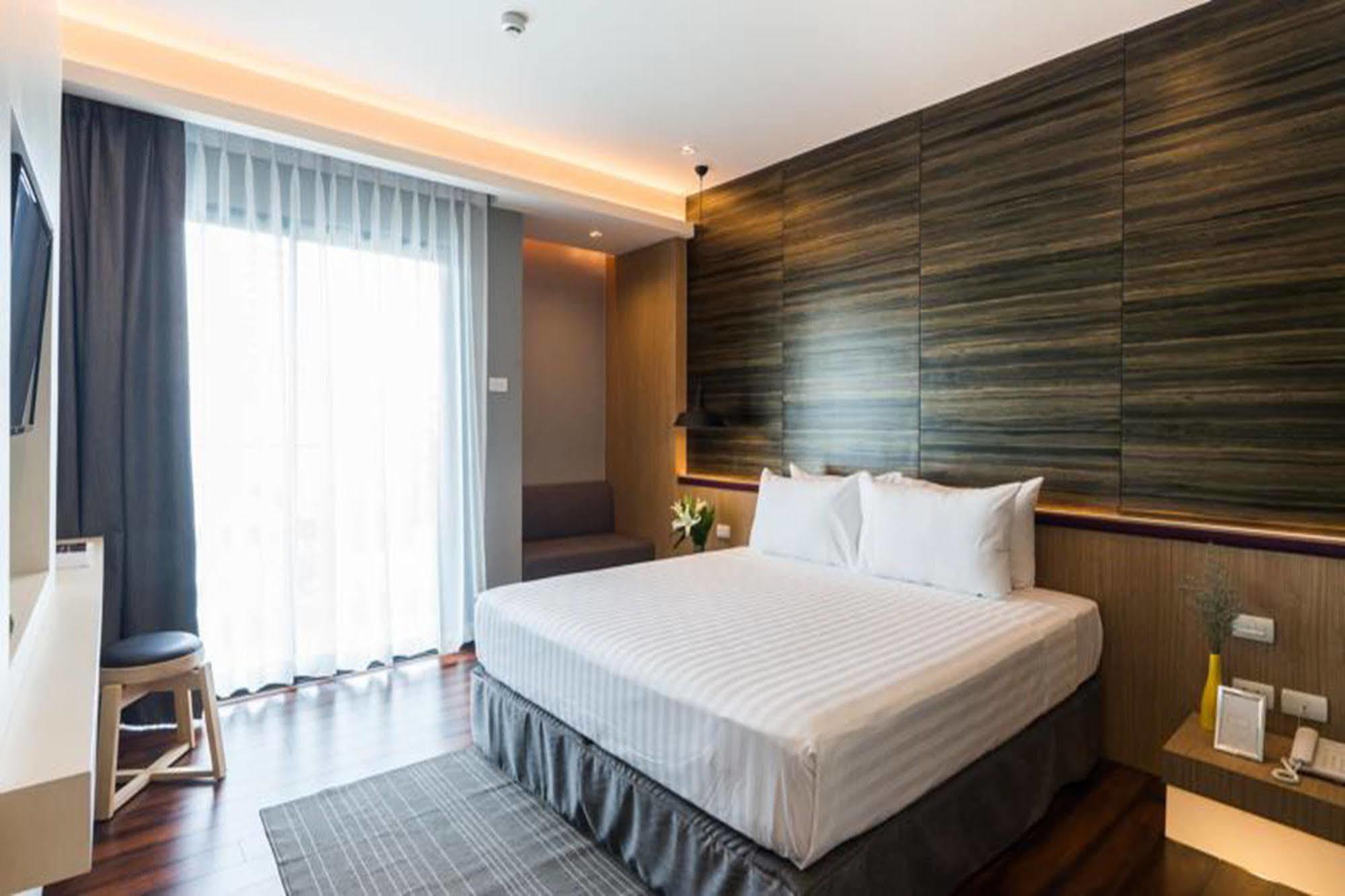 Sea Me Spring Tree Hotel (Adults Only) Pattaya Zewnętrze zdjęcie