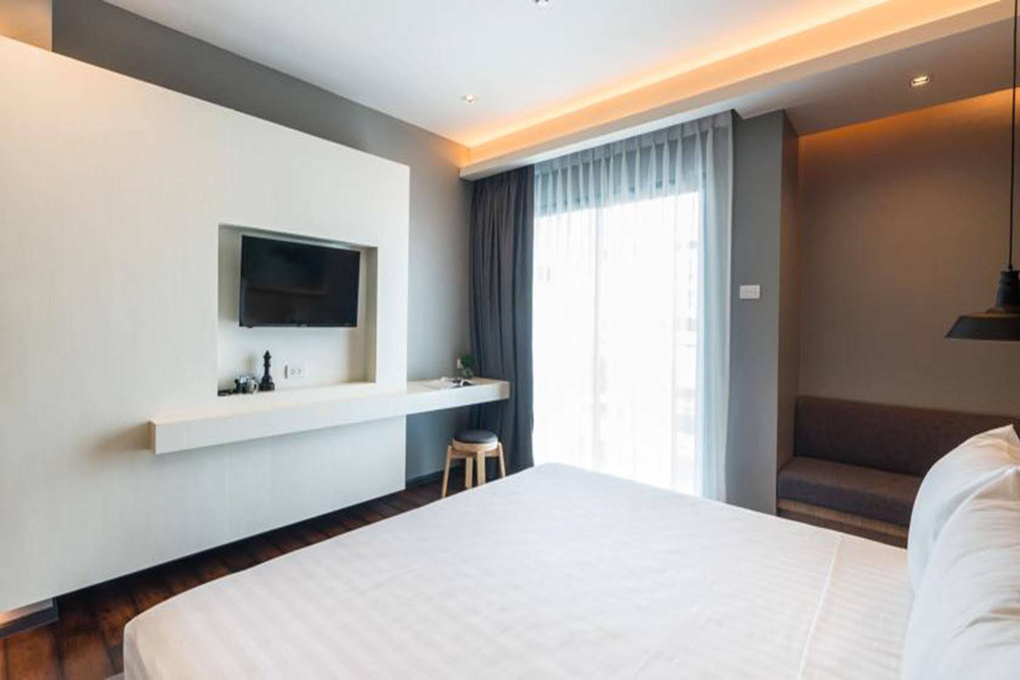 Sea Me Spring Tree Hotel (Adults Only) Pattaya Zewnętrze zdjęcie
