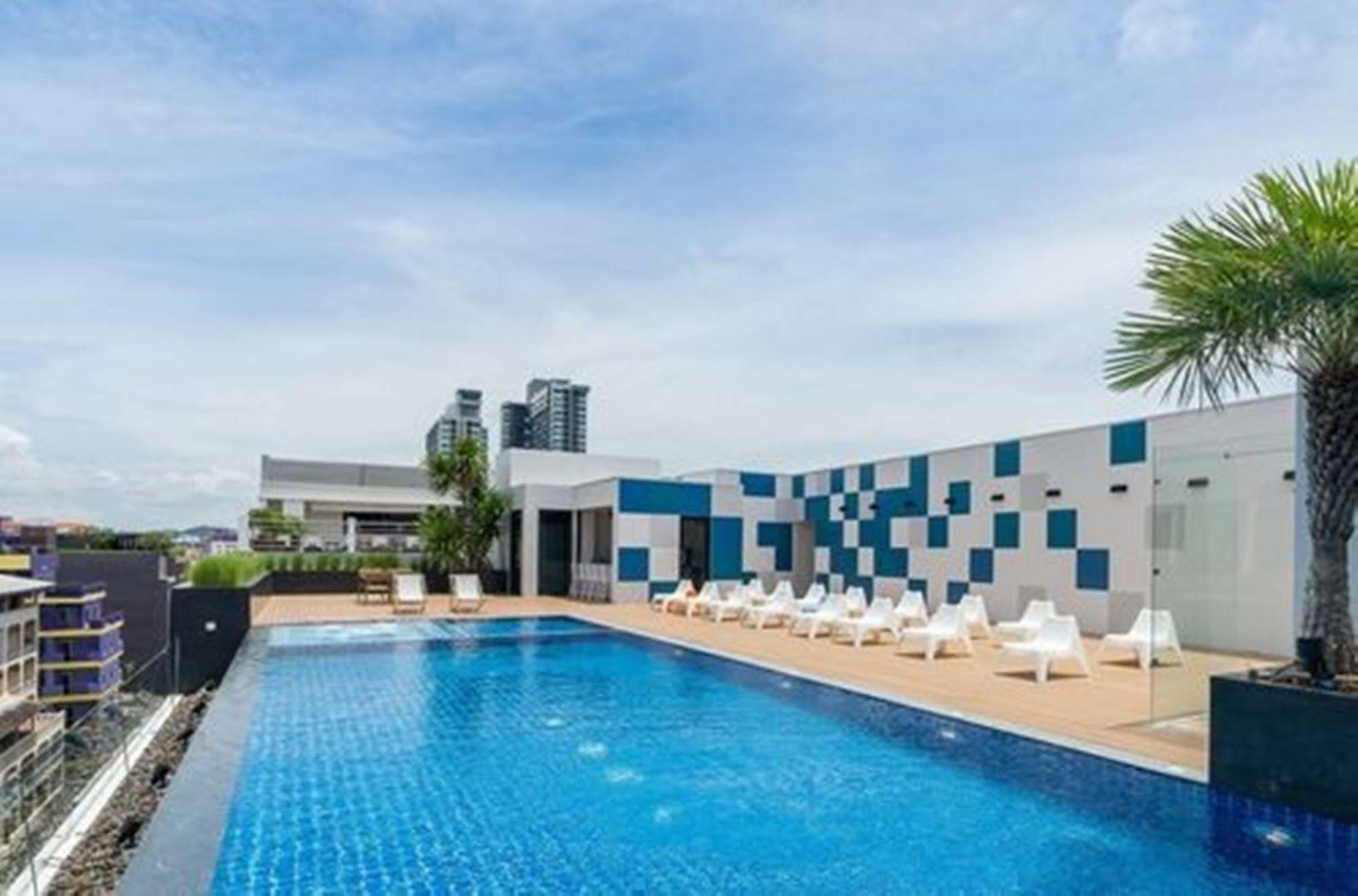 Sea Me Spring Tree Hotel (Adults Only) Pattaya Zewnętrze zdjęcie